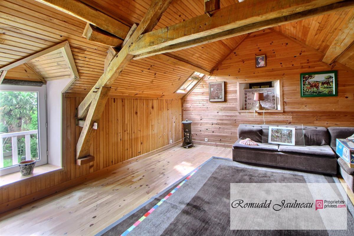 CHARTRES Propriété de 180 m² 25 min de Chartres Sud 13