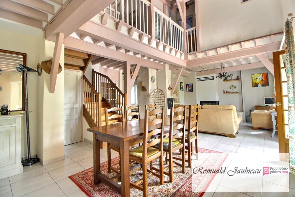 CHARTRES Propriété de 180 m² 25 min de Chartres Sud 5