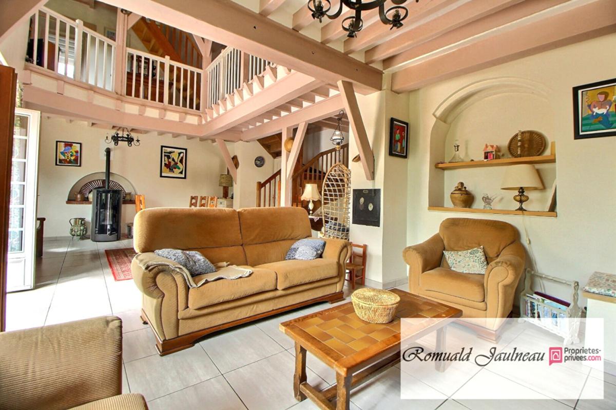 CHARTRES Propriété de 180 m² 25 min de Chartres Sud 8