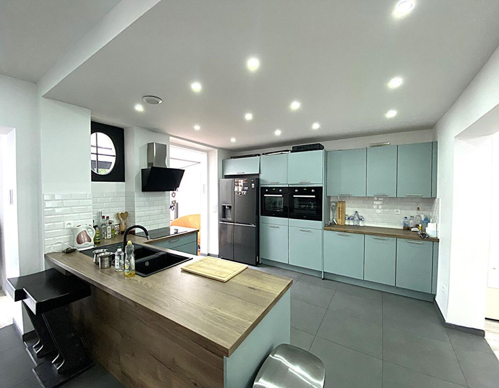 PUTEAUX Luxueuse maison 7 pièces à vendre à Puteaux 5