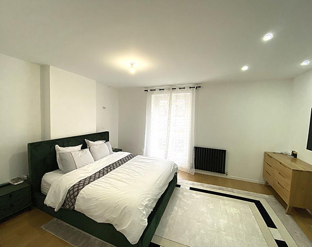 PUTEAUX Luxueuse maison 7 pièces à vendre à Puteaux 6