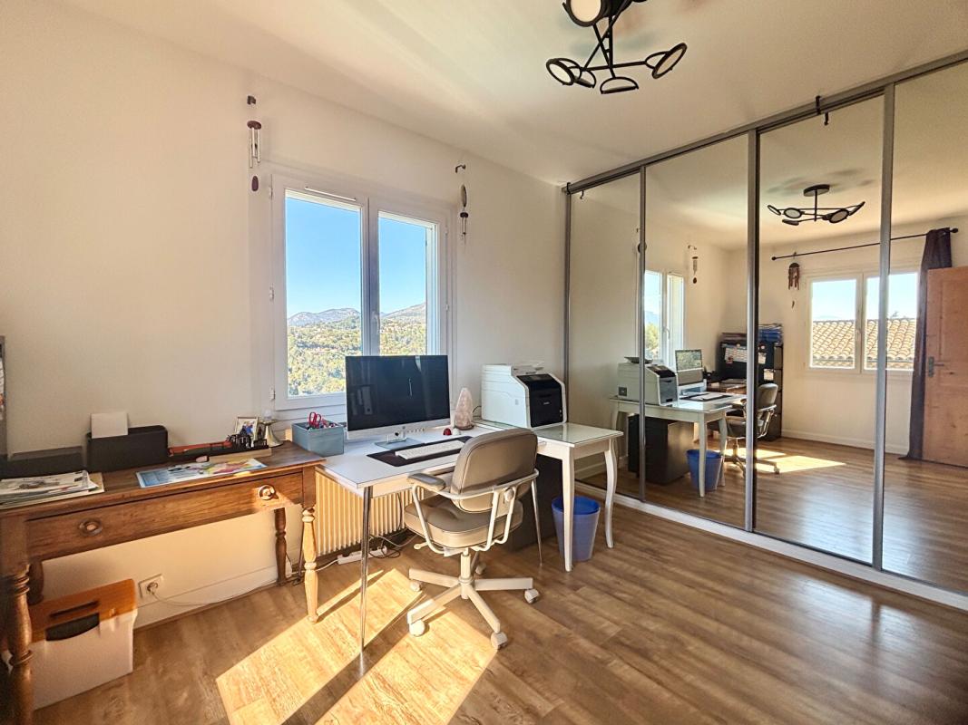 NICE Villa rénovée Nice St Pancrace 7 pièces 216 m2 avec piscine 6