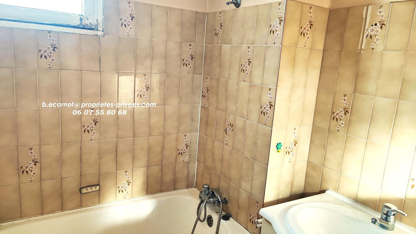 SAINT-MARTIN-D'HERES St MARTIN D'HERES/EYBENS APPARTEMENT 4 PP dont 3 chambres 6