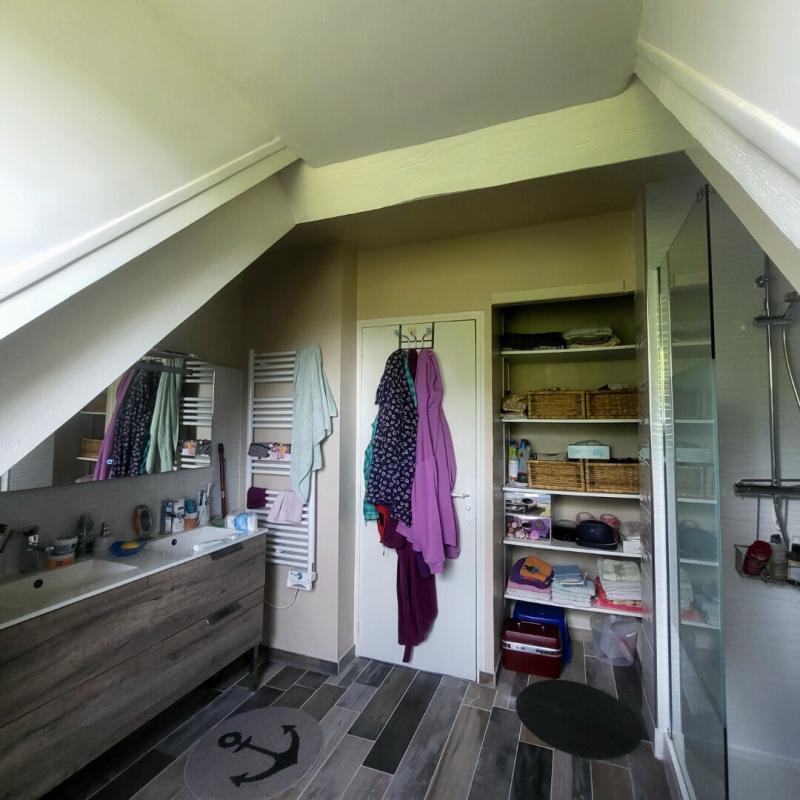 SAINT-GERMAIN-SUR-AVRE Maison St Germain Sur Avre 7 pièce(s) 145.90 m2 dépendances,  terrain de 1565m². Prix HAI : 291 200 15