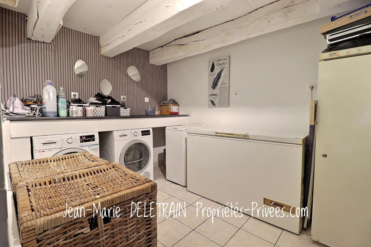 SAINT-ANTOINE-DE-BREUILH Périgourdine de 258 m² + dépendances 100 m² - Gare TER, commerces 5 min, Bordeaux 1h 13