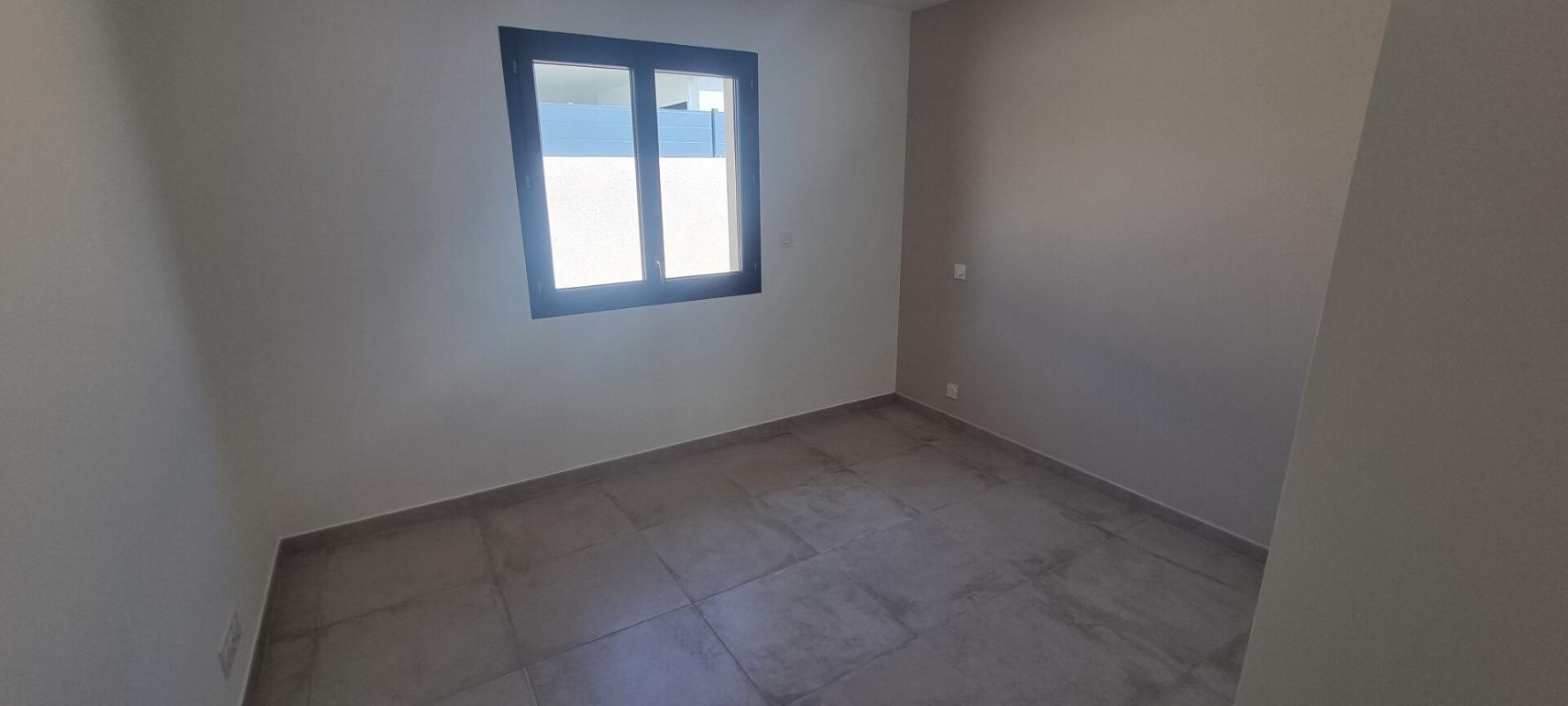 CAPESTANG Villa Capestang 4 pièce(s) 109 m2 avec piscine sur 424 m² de terrain 9