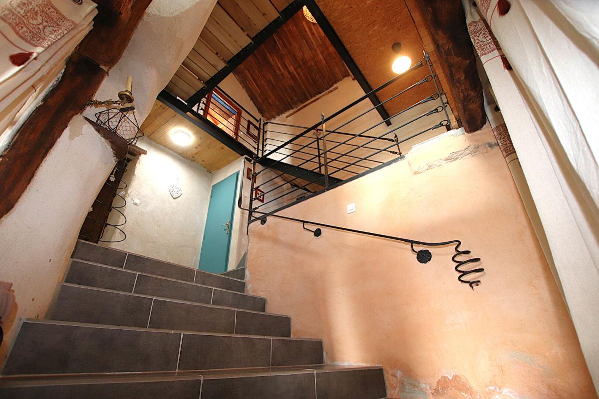 SAINT-AFFRIQUE Maison d'exception autonome 169 m2 + annexe avec vue panoramique 5