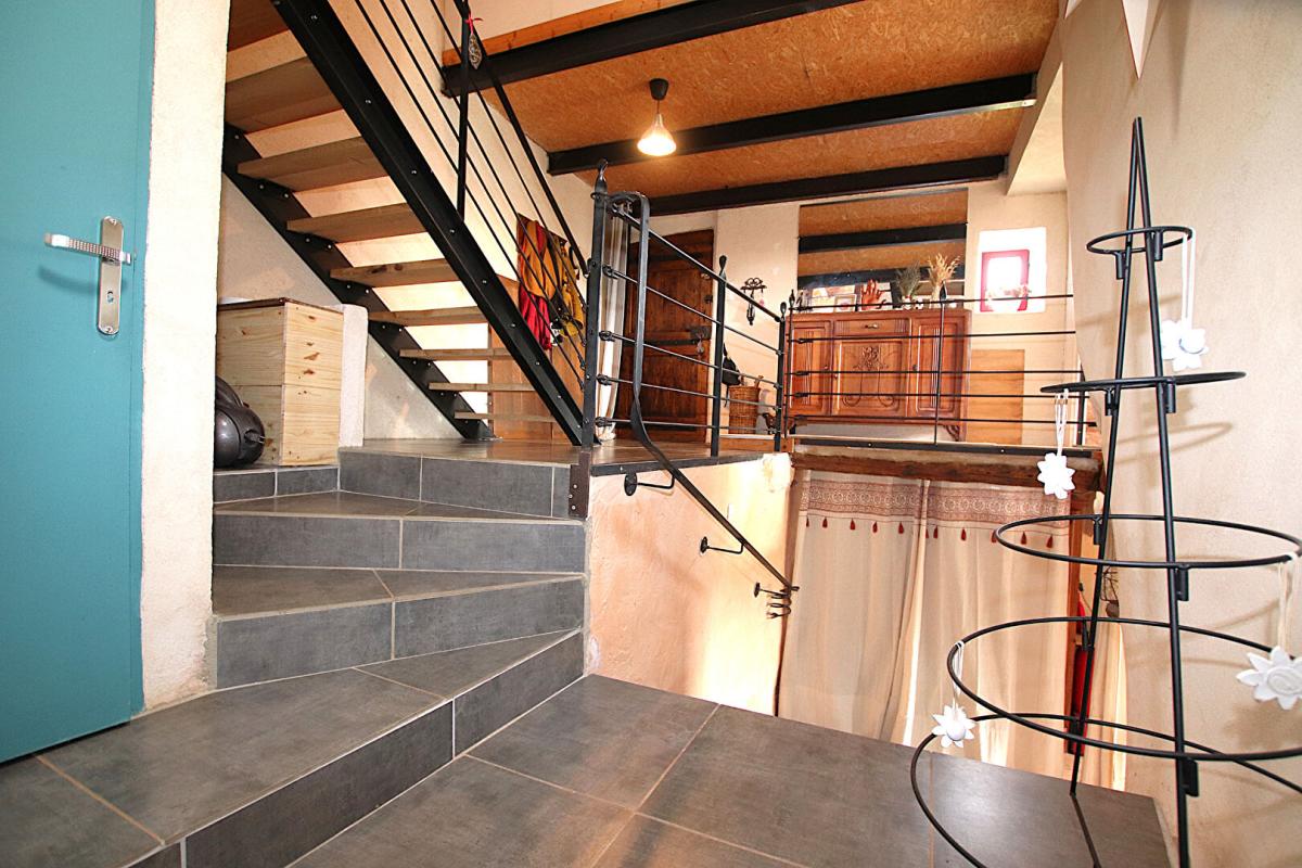 SAINT-AFFRIQUE Maison d'exception autonome 169 m2 + annexe avec vue panoramique 7