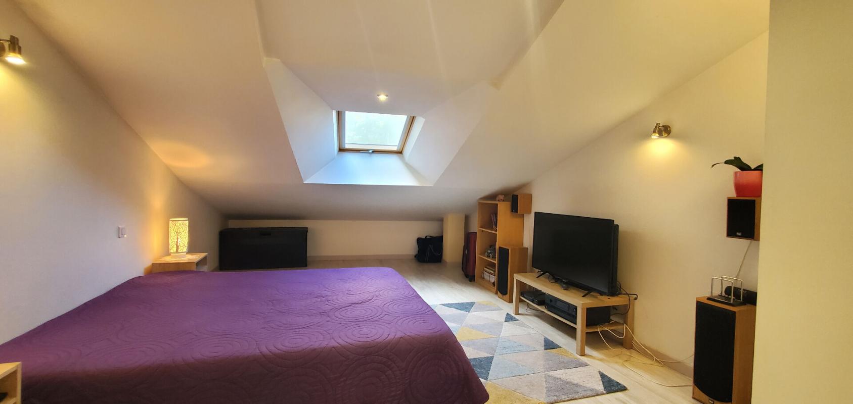 BESSEGES Lots de deux appartements + cave au sein d'une copropriété 11