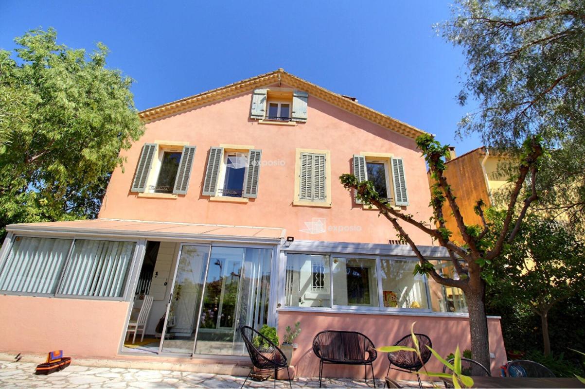 LE CASTELLET Bas de villa 2 pièces - 69 m2 Plan du Castellet - 335 000 4