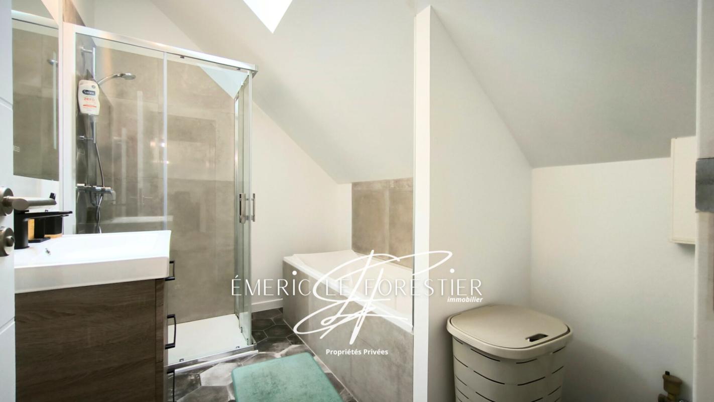 CHATEAUBRIANT Maison Erbray 4 pièce(s) 100 m2 5