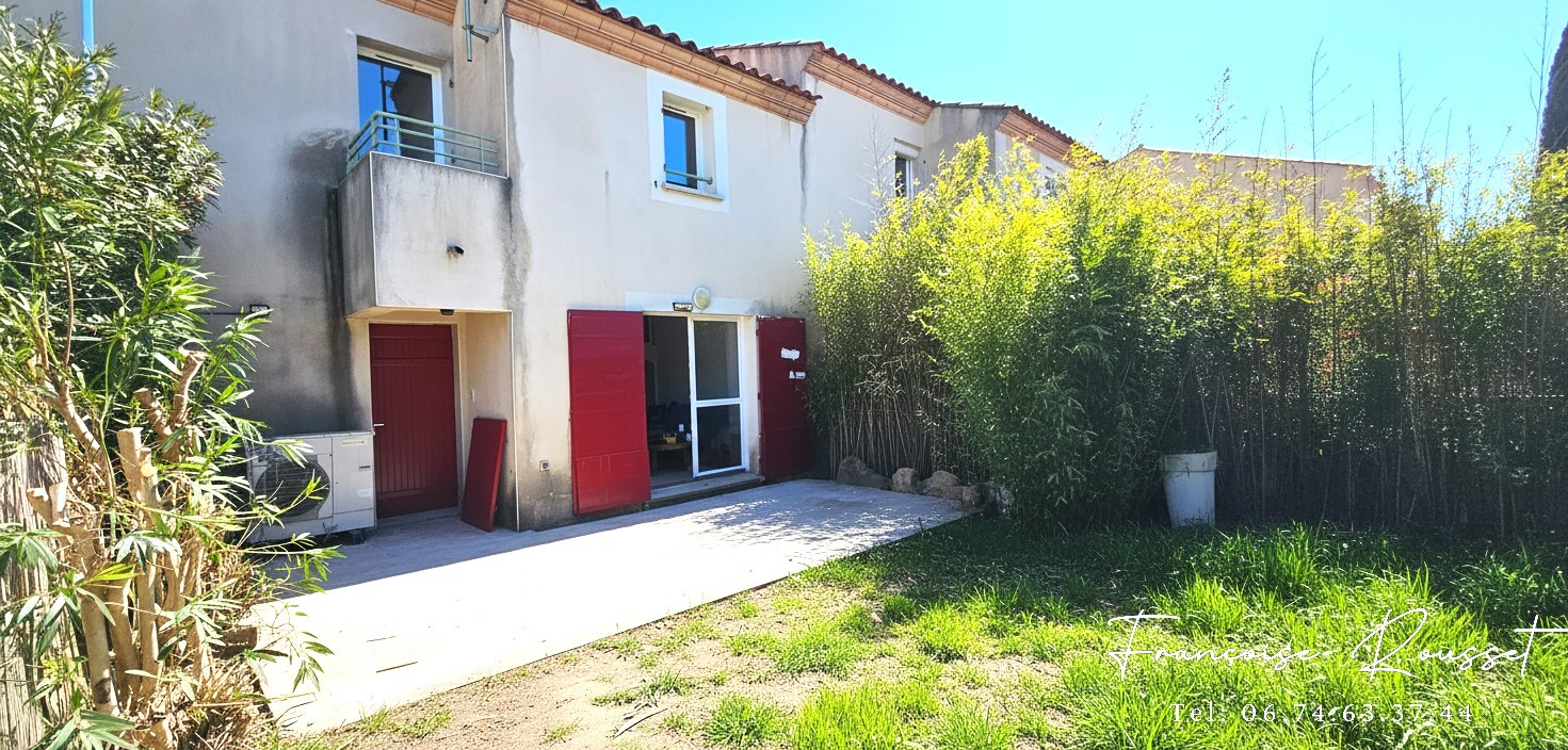 UZES Maison Uzes T4,  84 m2 avec jardinet et garage 1