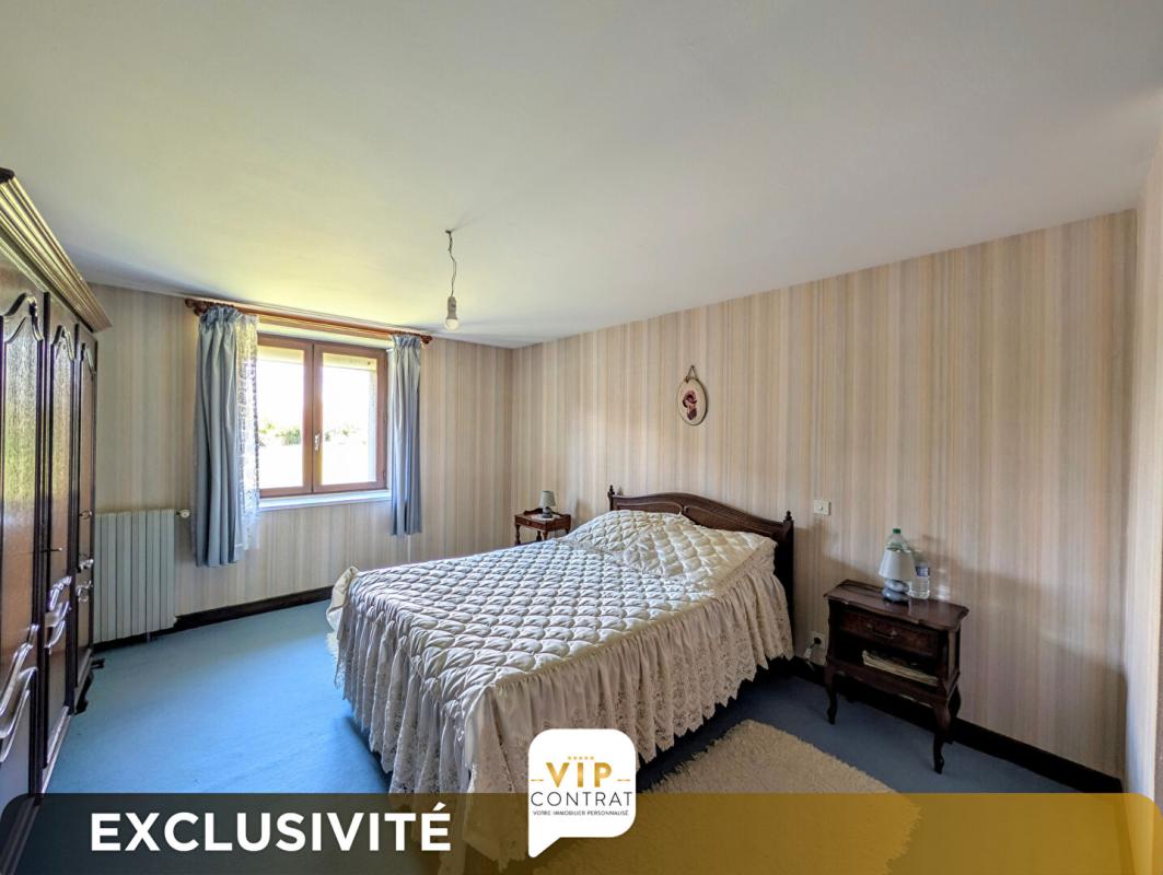 GENSAC-LA-PALLUE Maison Gensac La Pallue 5 pièce(s) 171 m2 exclusivité VIP 10