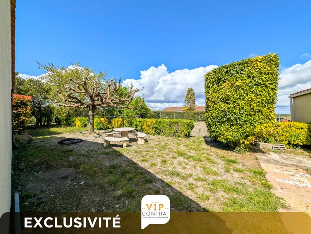 GENSAC-LA-PALLUE Maison Gensac La Pallue 5 pièce(s) 171 m2 exclusivité VIP 17