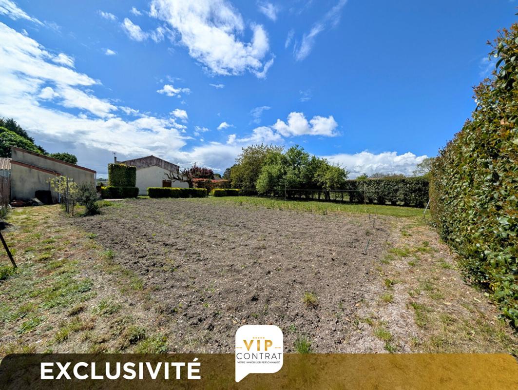 GENSAC-LA-PALLUE Maison Gensac La Pallue 5 pièce(s) 171 m2 exclusivité VIP 18