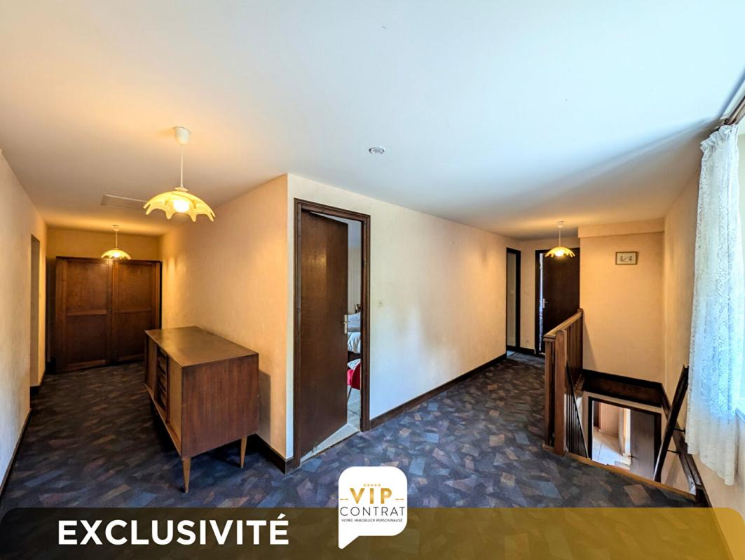 GENSAC-LA-PALLUE Maison Gensac La Pallue 5 pièce(s) 171 m2 exclusivité VIP 9