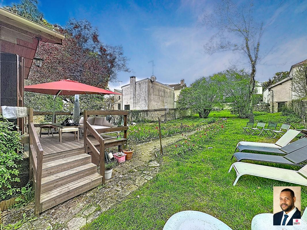 YERRES Site de prestige - Un cadre naturel pittoresque en bord de rivière 1