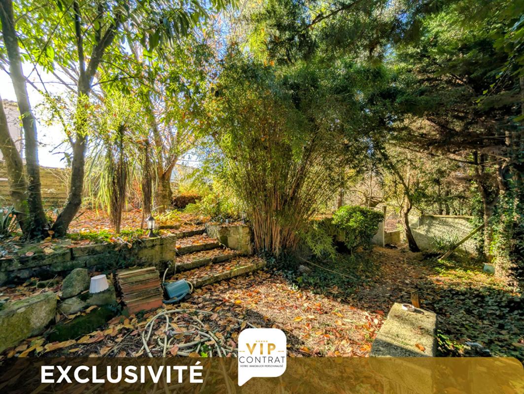 PONS GARANTIE 12 MOIS INCLUS ! Maison de ville avec jardin et garage ! 13