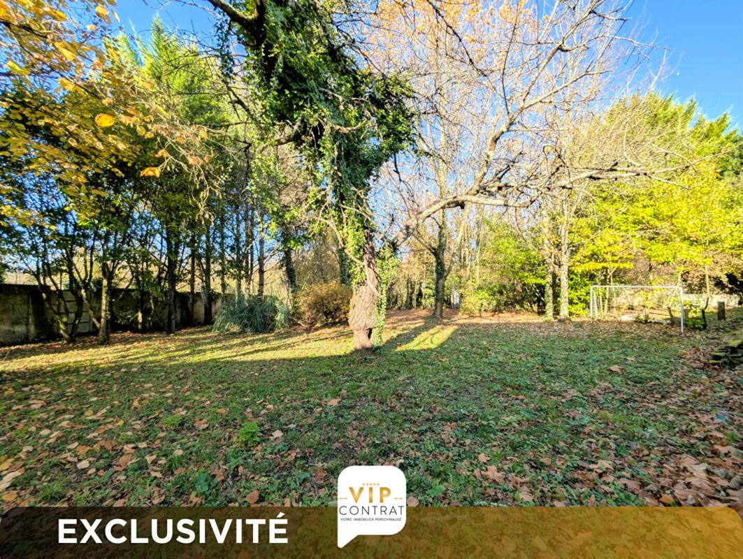 PONS GARANTIE 12 MOIS INCLUS ! Maison de ville avec jardin et garage ! 15