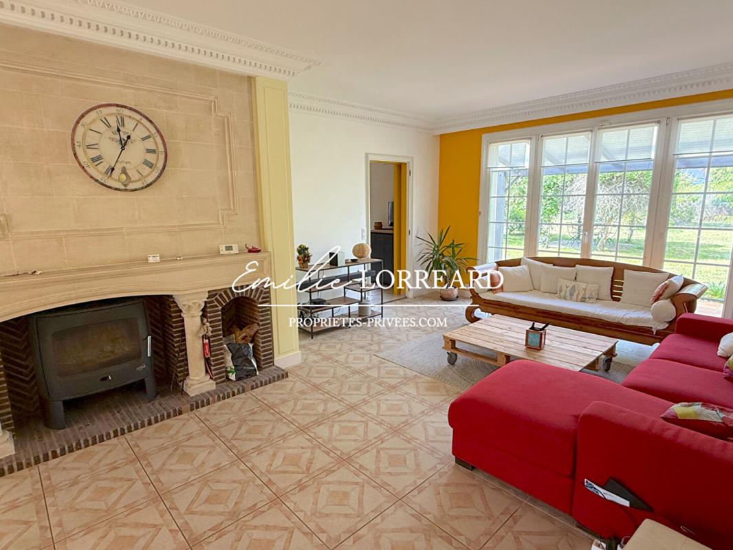 LE MANS Maison Le Mans 8 pièce(s) 226 m2 2