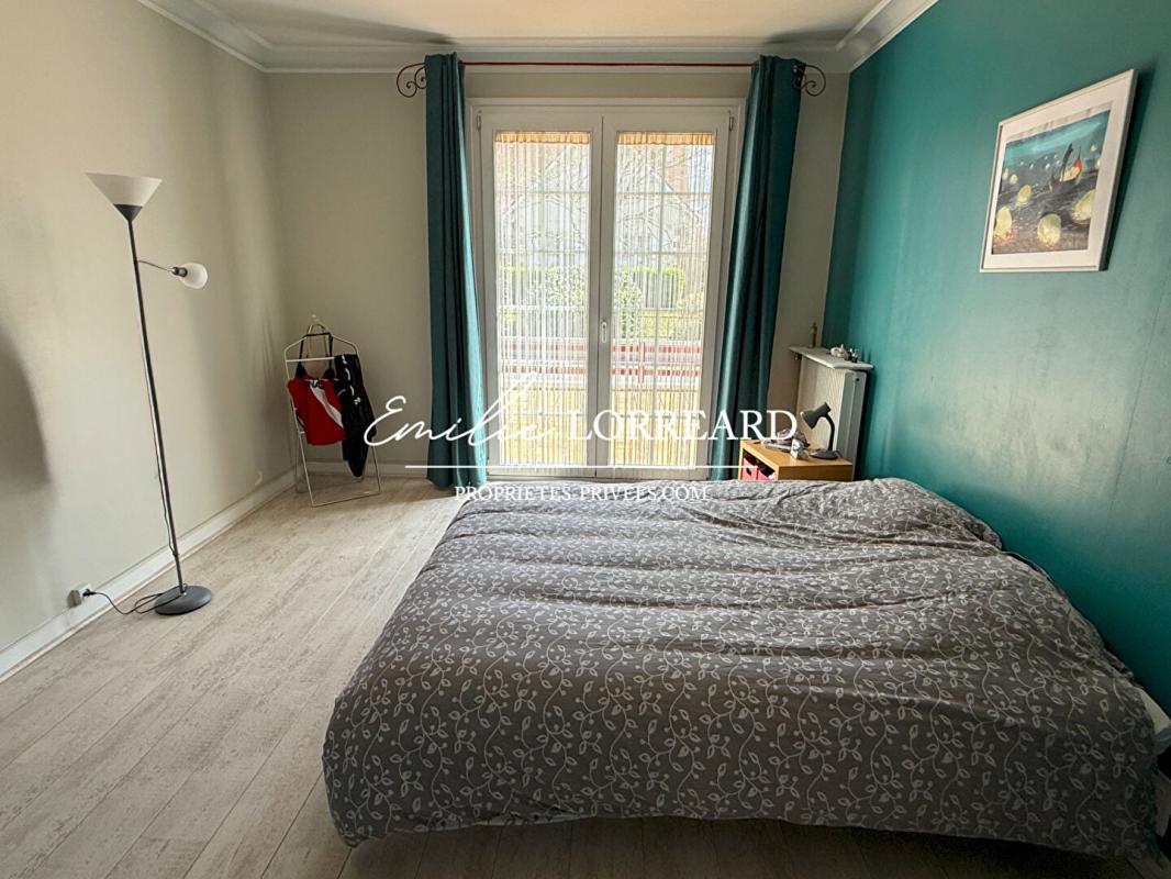 LE MANS Maison Le Mans 8 pièce(s) 226 m2 5