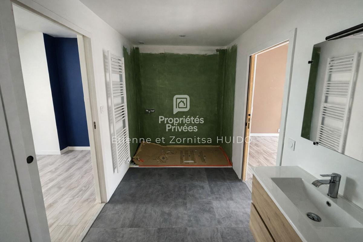 CHAROST Maison Charost 7 pièce(s) 150 m2 14