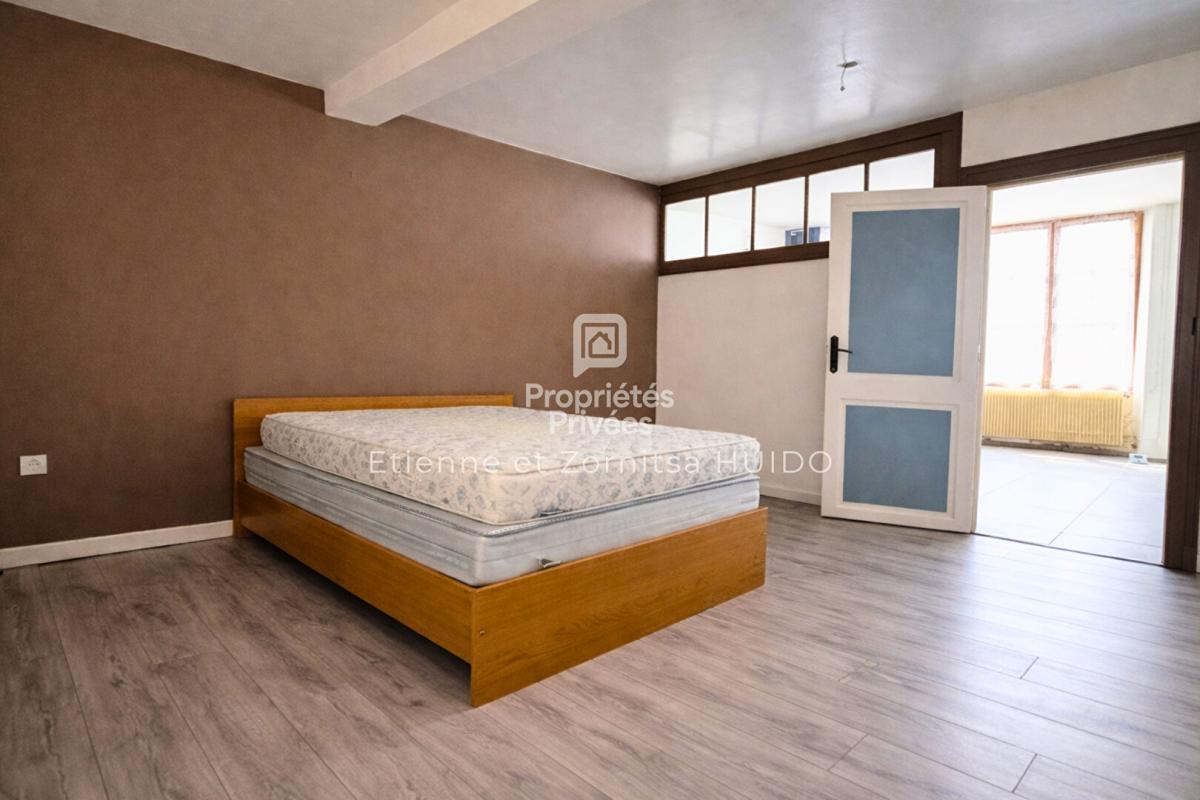 CHAROST Maison Charost 7 pièce(s) 150 m2 7