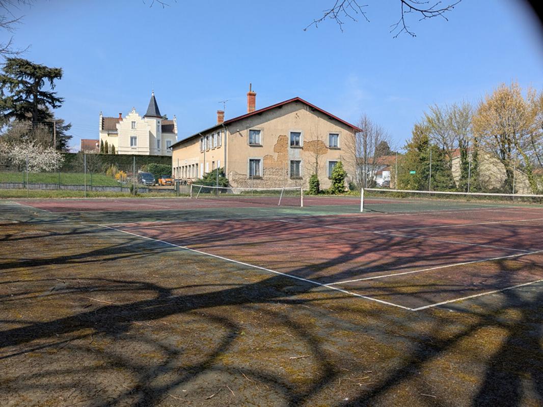 TASSIN-LA-DEMI-LUNE Appartement  4 pièce(s) 90.48 m2 12