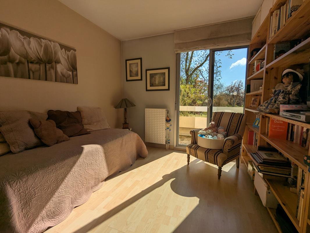 TASSIN-LA-DEMI-LUNE Appartement  4 pièce(s) 90.48 m2 9