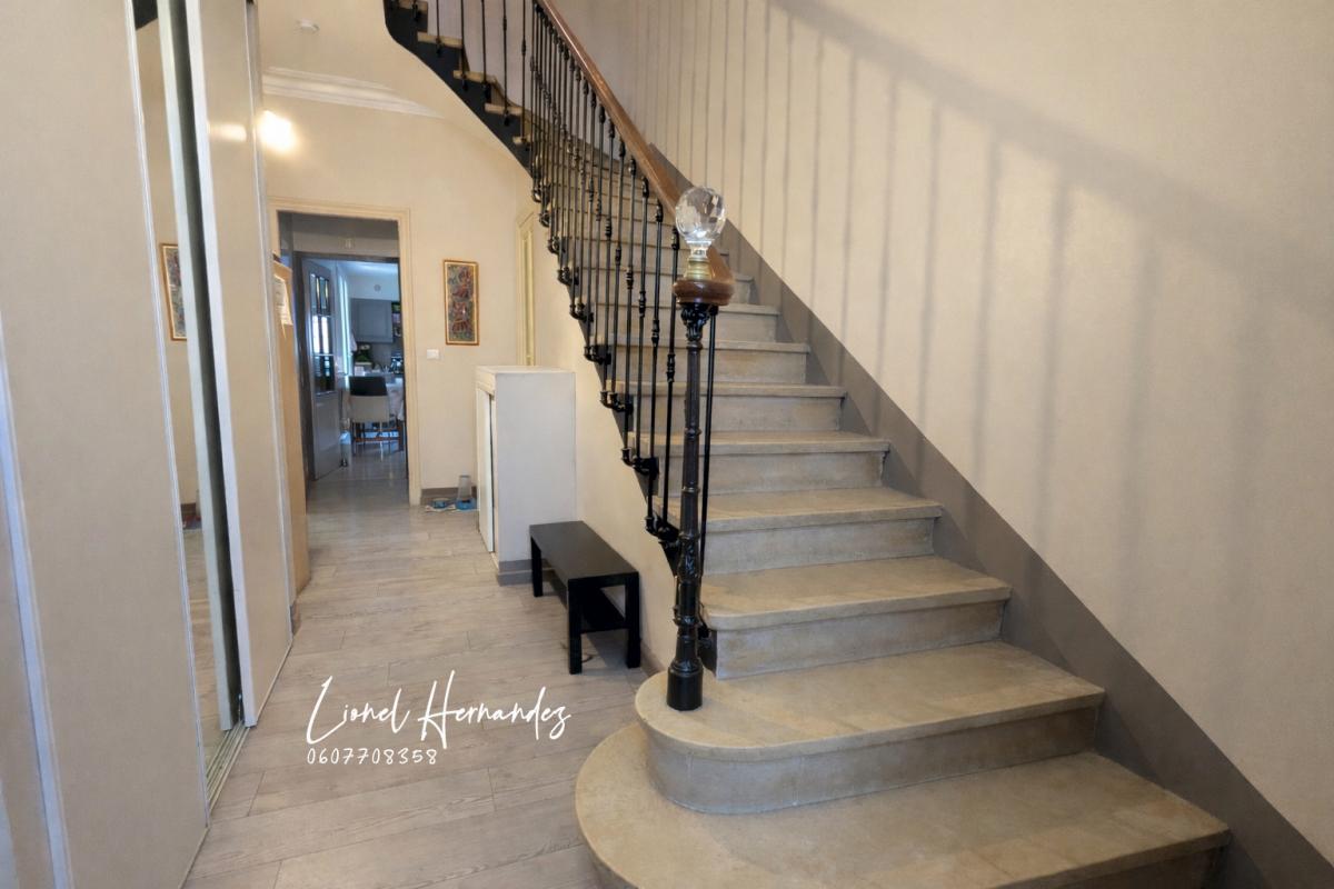 ALES Alès centre - Maison de caractère rénovée de 157m² avec terrasse et jardin 10