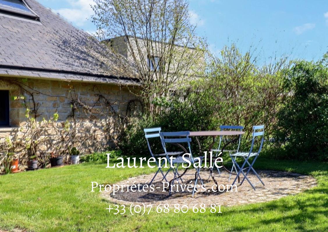 QUESTEMBERT Maison de 220 m2 avec terrain 12
