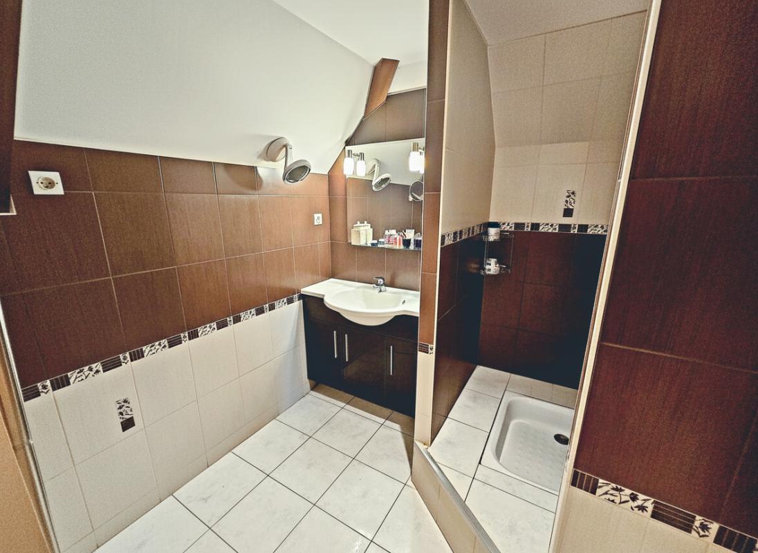 FRONTON Maison T5 - Fronton - Jardin arboré et Piscine 15