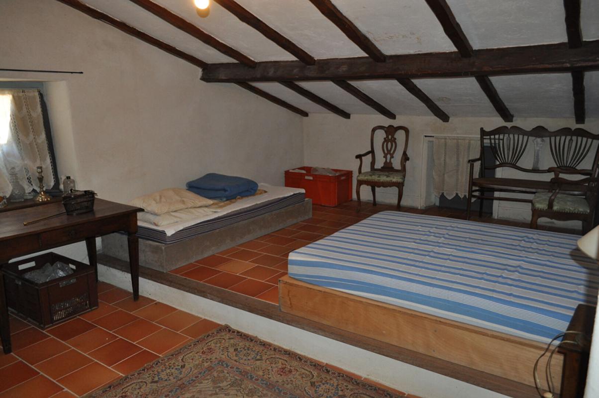 CROS maison Cévenole à rénover 7