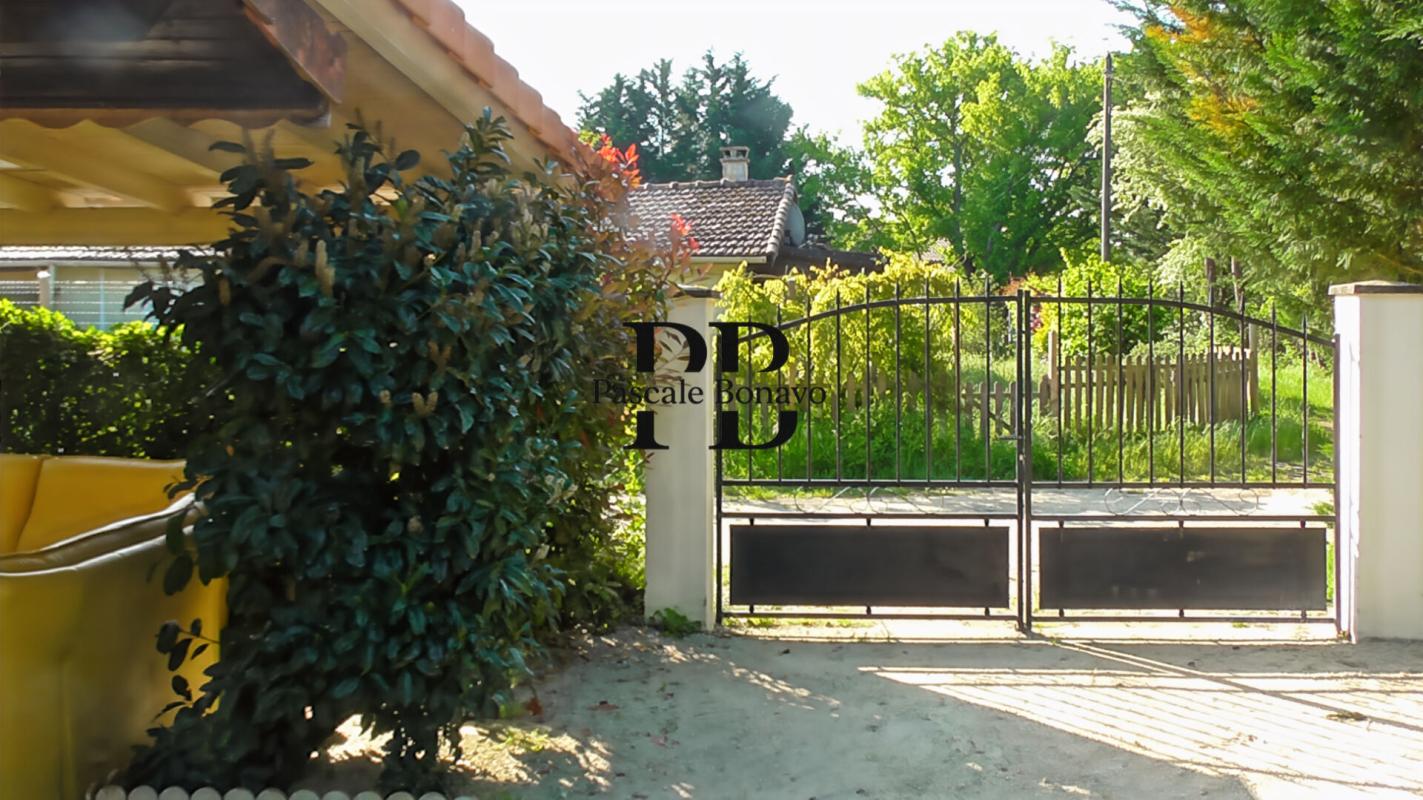 VENDAYS-MONTALIVET VENDAYS-MONTALIVET Maison 3 pièces - Jardin 470m2 3