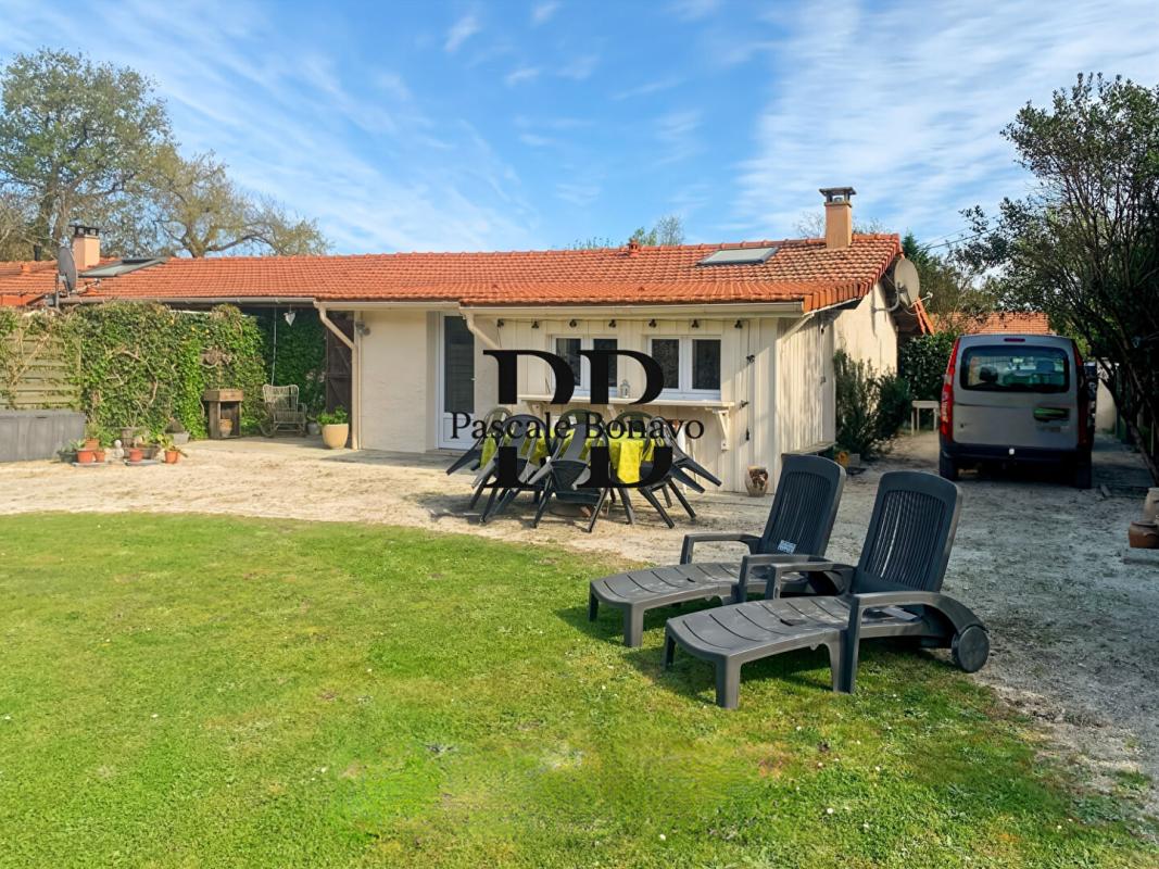 VENDAYS-MONTALIVET VENDAYS-MONTALIVET Maison 3 pièces - Jardin 470m2 7