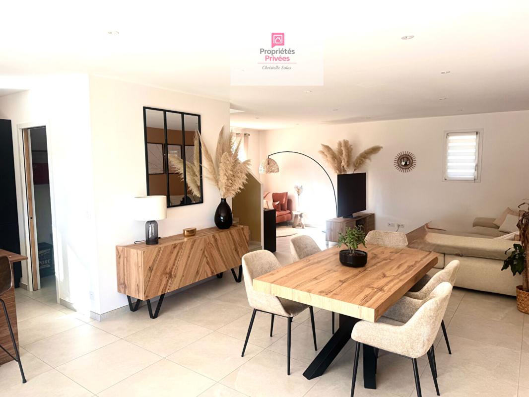 FAYENCE Villa 4 /5 pièces 114 m² 3 chambres piscine  jardin sud  garage proche écoles et commerces 6