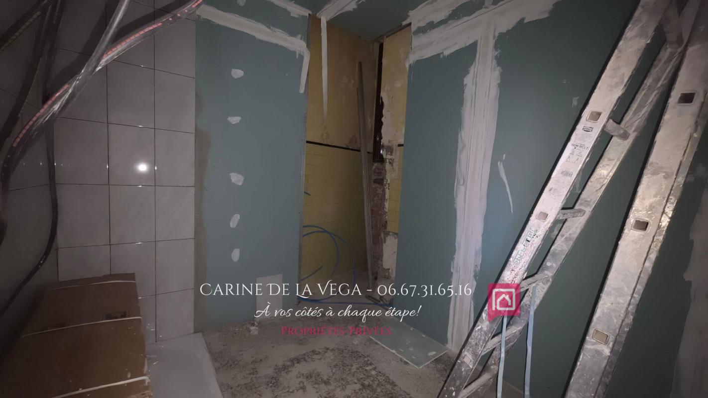 BEZIERS BÉZIERS ? Immeuble avec 3 T2, terrasse et balcons ? Fort potentiel locatif 13