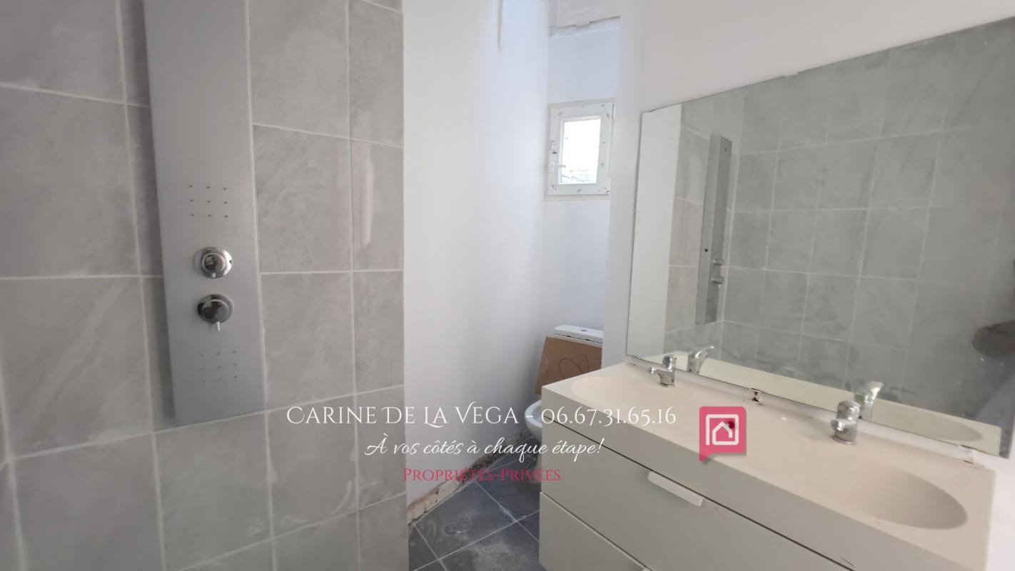 BEZIERS BÉZIERS ? Immeuble avec 3 T2, terrasse et balcons ? Fort potentiel locatif 6