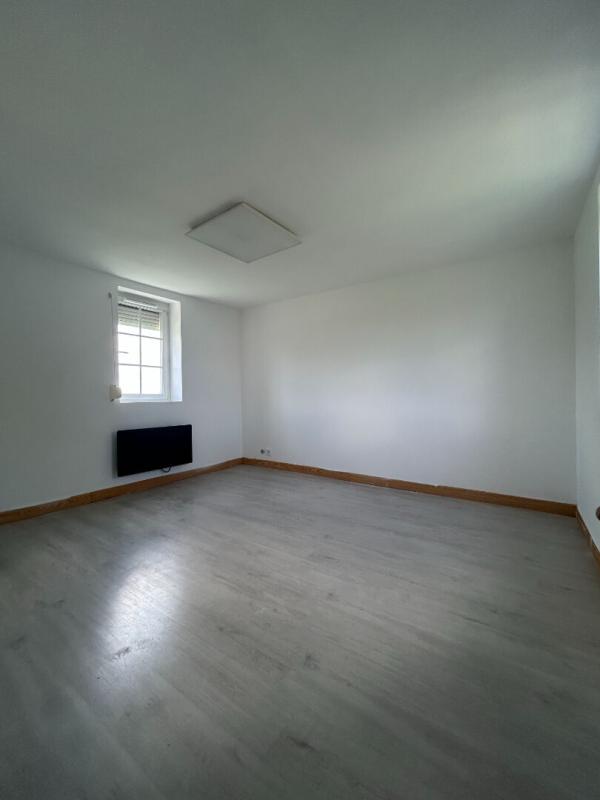 BERNAY 27300  Maison Normande 5 pièces + double garage  153 100 Euros 11