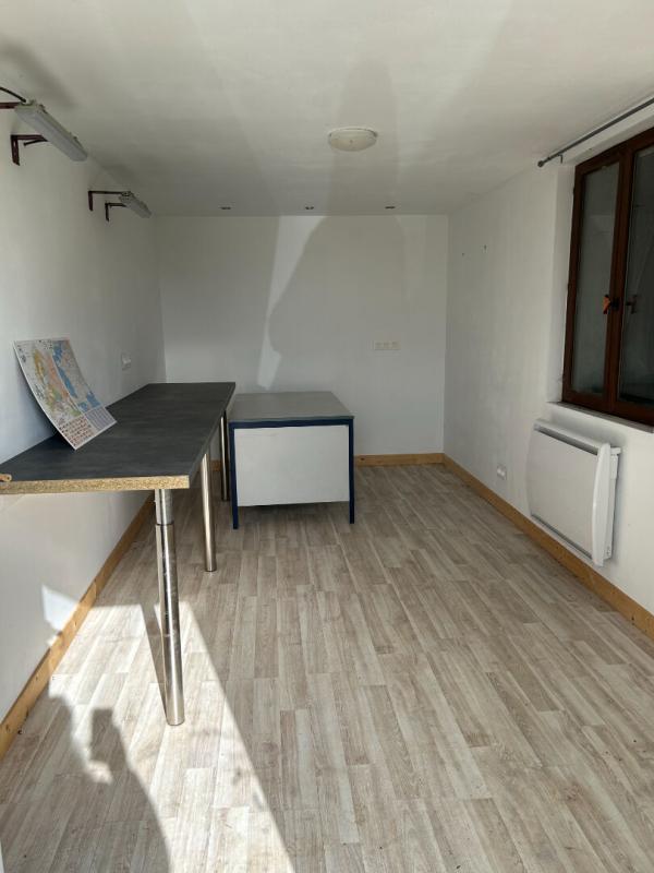 BERNAY 27300  Maison Normande 5 pièces + double garage  153 100 Euros 18