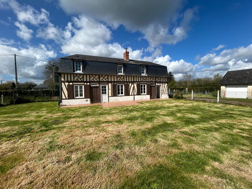 BERNAY 27300  Maison Normande 5 pièces + double garage  153 100 Euros 3