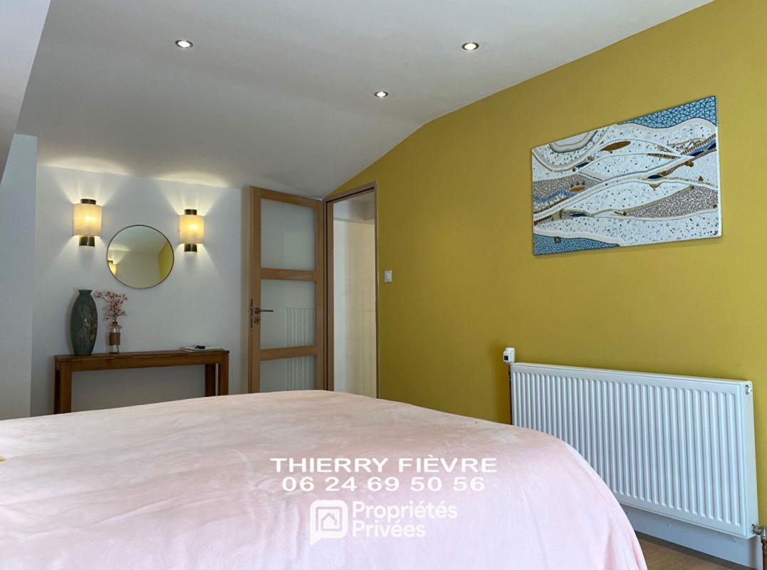 CERSAY Val en Vignes 79290 - Propriété de caractère 409 m²  Maison 4 chambres + 3 gîtes possibles  Fort potentiel locatif ou projet mixte 15