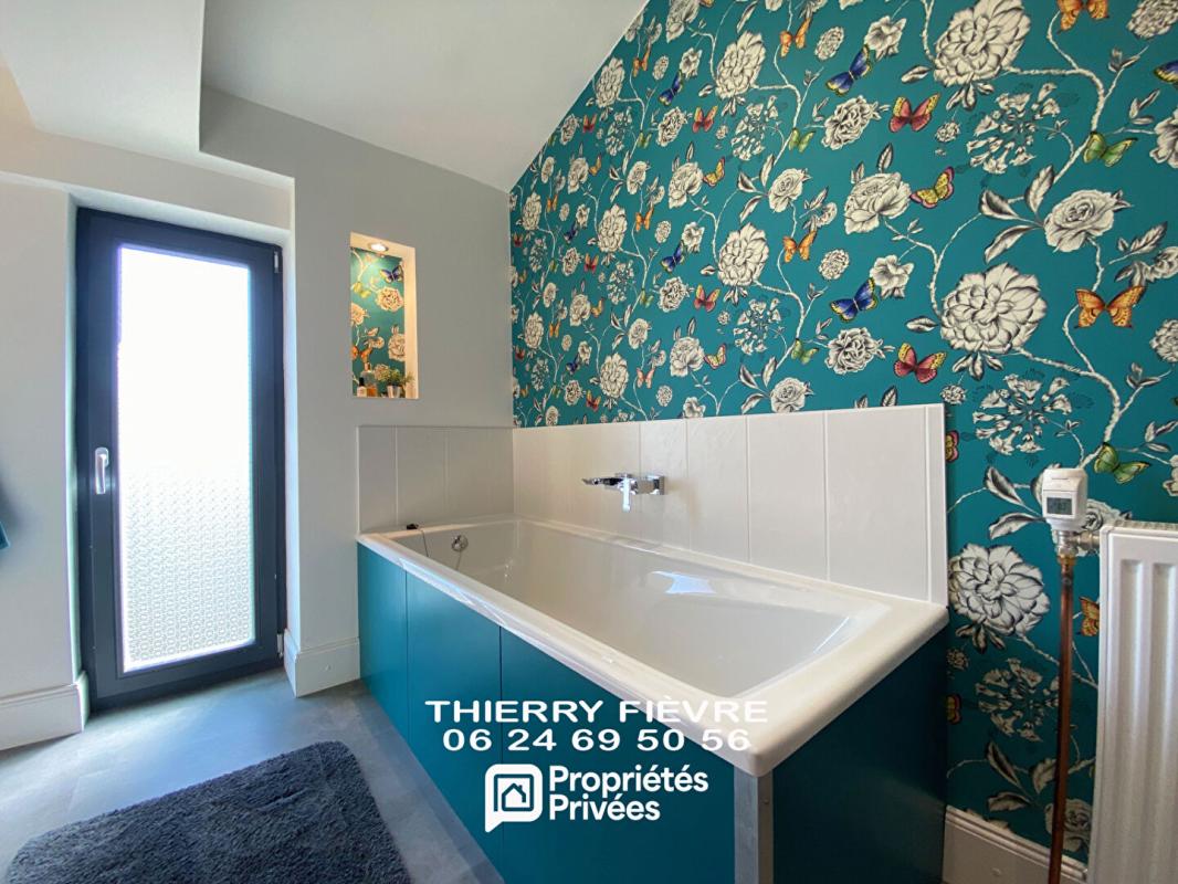 CERSAY Val en Vignes 79290 - Propriété de caractère 409 m²  Maison 4 chambres + 3 gîtes possibles  Fort potentiel locatif ou projet mixte 16