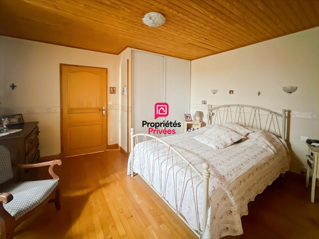 AUROS Maison 3 chambres, 2 salles d'eau, terrasse et jardin 10