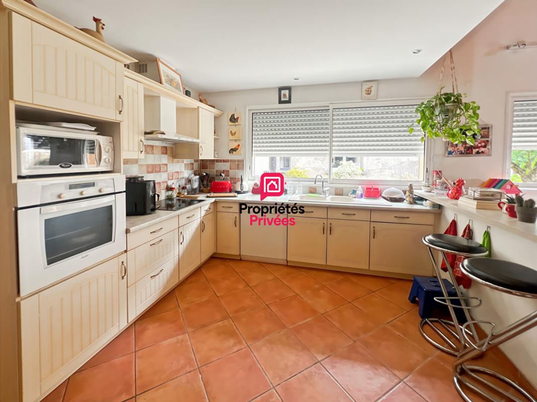 AUROS Maison 3 chambres, 2 salles d'eau, terrasse et jardin 5