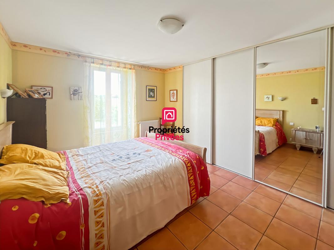 AUROS Maison 3 chambres, 2 salles d'eau, terrasse et jardin 8