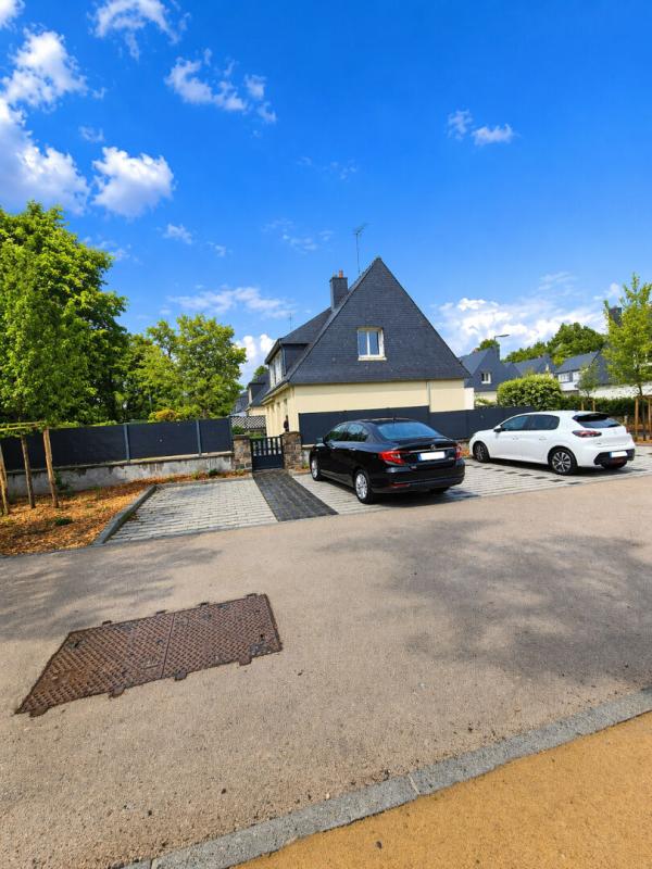 CAUDAN Maison de 104 m² - 5 pièces - terrain 495 m² -  au calme en impasse - 2 garages - proximité du centre-ville (350 m) 5