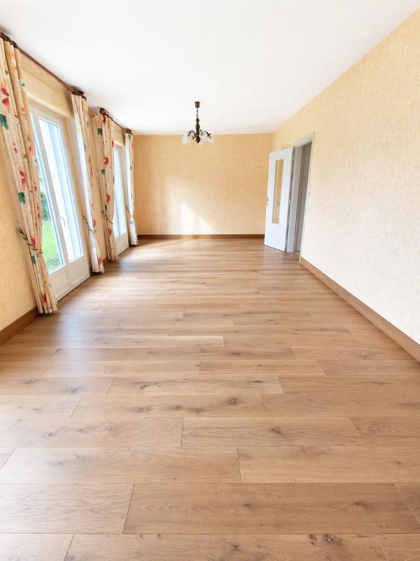 CAUDAN Maison de 104 m² - 5 pièces - terrain 495 m² -  au calme en impasse - 2 garages - proximité du centre-ville (350 m) 6