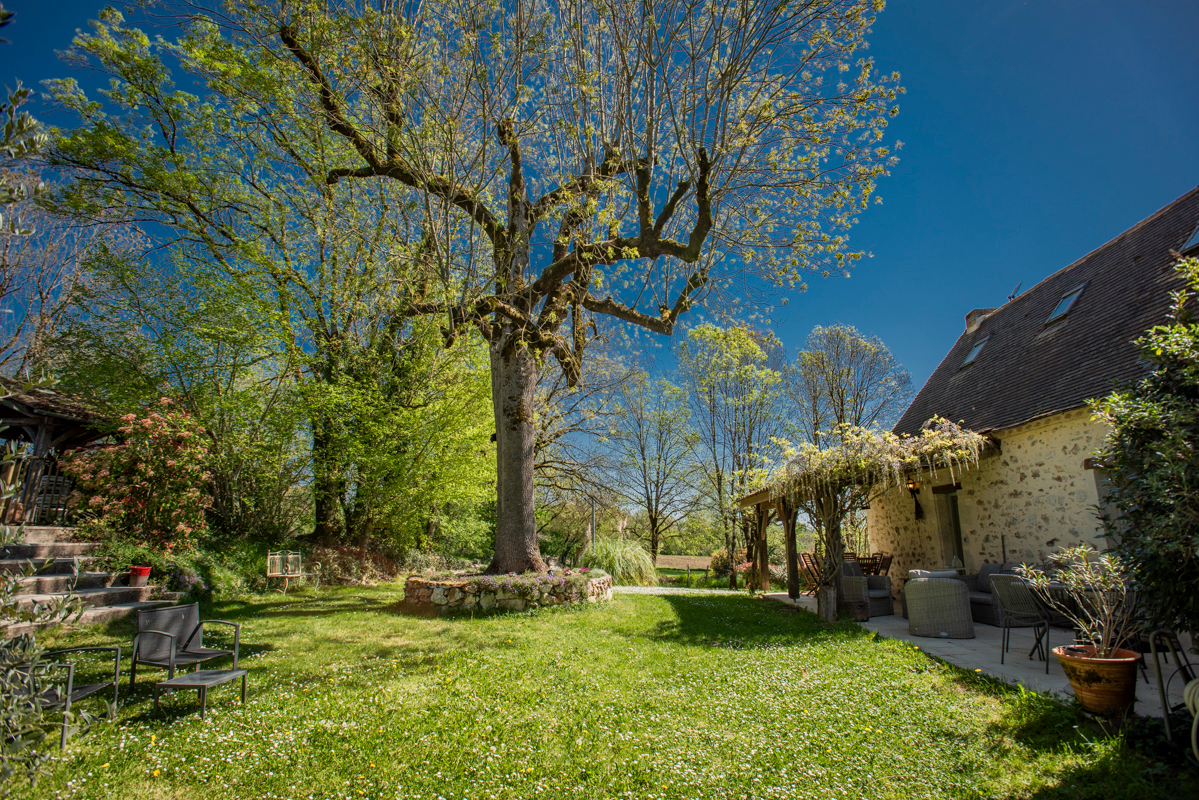 VILLEREAL Charmante Maison de campagne,+/-170m2, 4 chambres, piscine, 5676M2 jardin 15