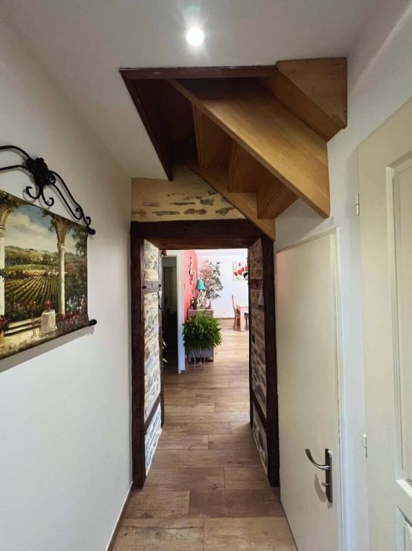 NANTHEUIL Maison en Pierre à Nantheuil 7 pièce(s) 170 m2 3